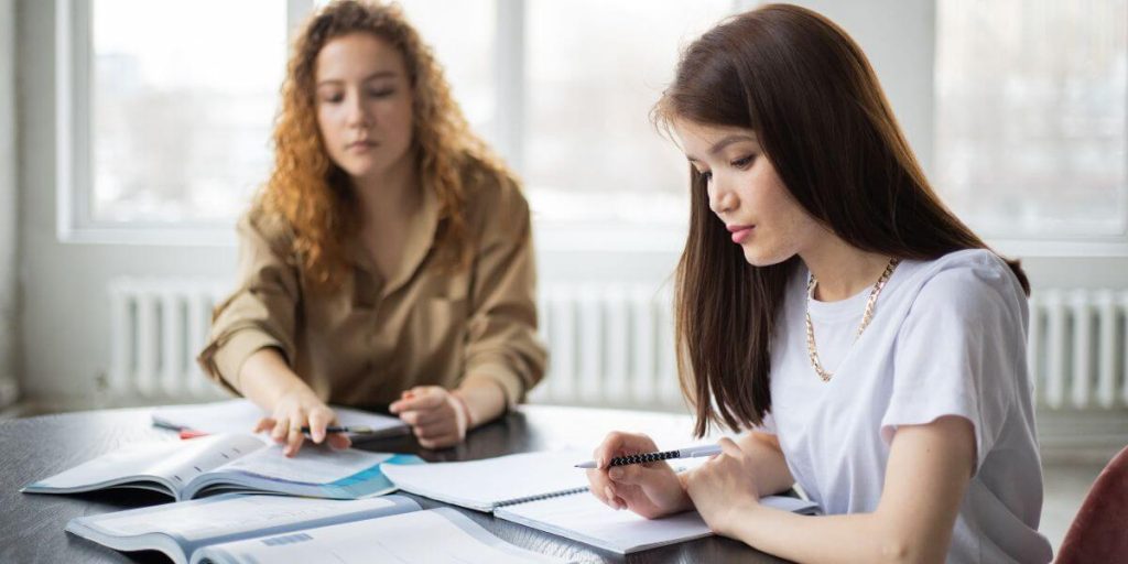 usar la inteligencia artificial para estudiar oposiciones